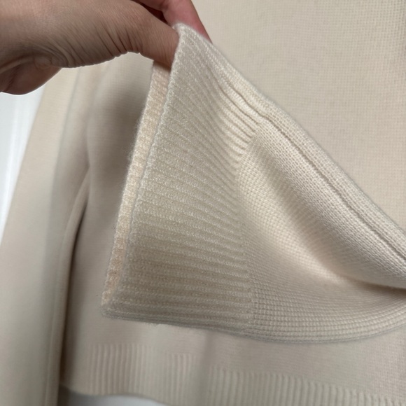 NWT! QUINCE Women's Mongolian Cashmere Structured Cardigan Sweater | Ivory | XS - Picture 9 of 16